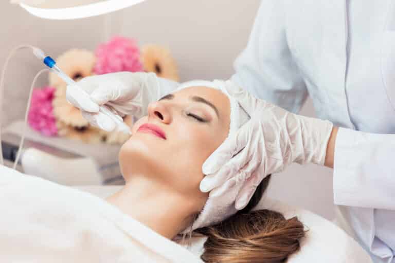 dermatologist vs aesthetic doctors differences