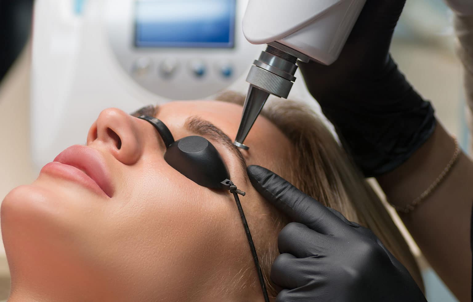 Laser-based aesthetic treatment in progress—PicoWay and other picosecond technologies vary in design and delivery